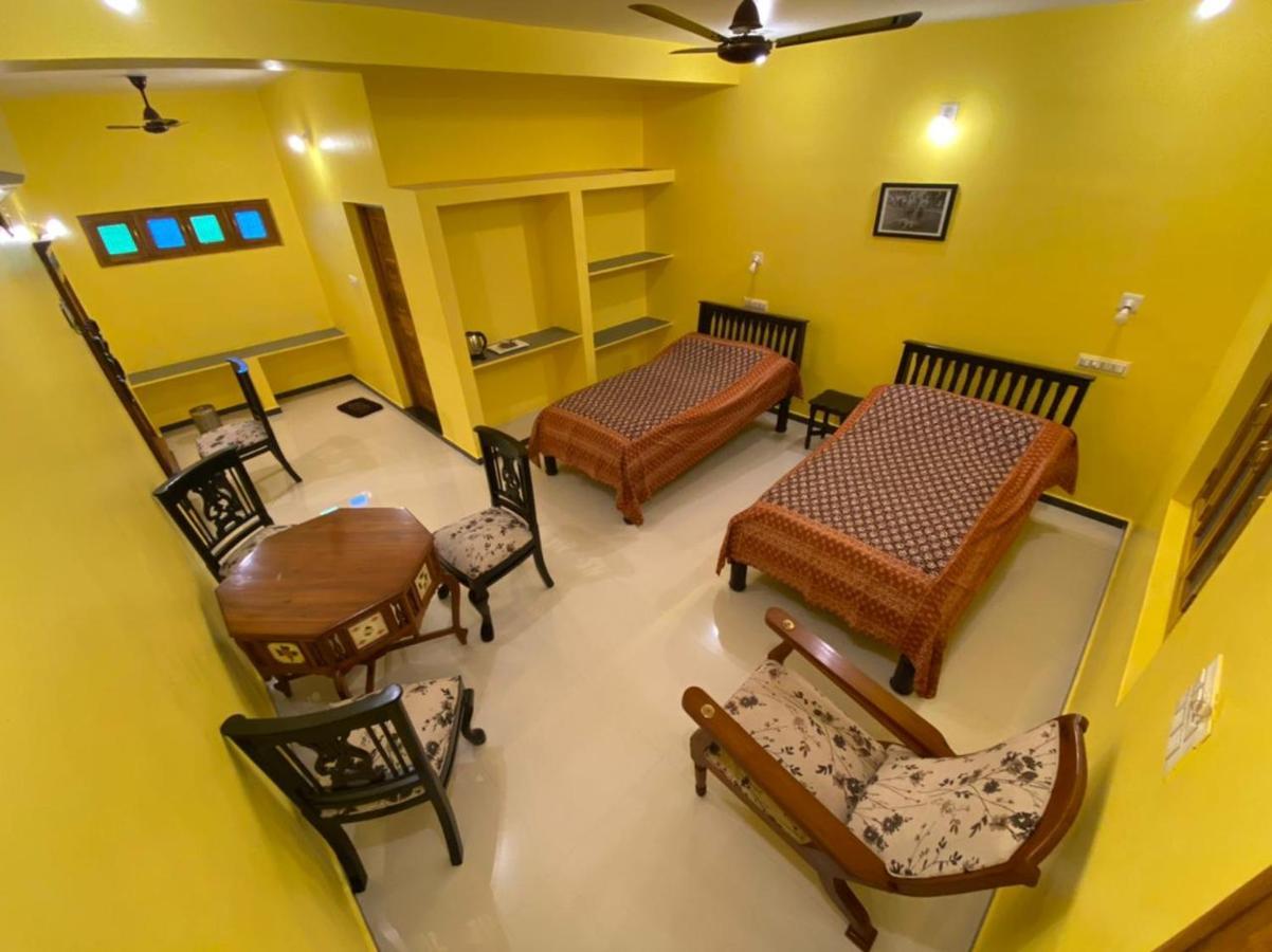 Sharad Baug Homestay Bhuj Esterno foto
