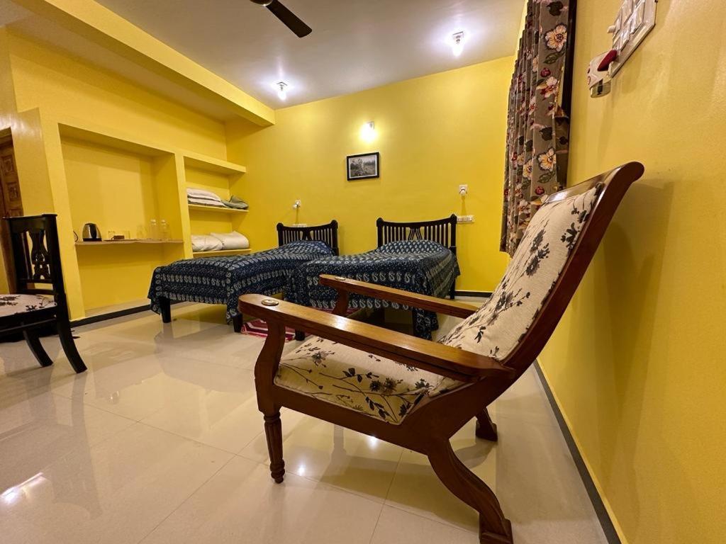Sharad Baug Homestay Bhuj Esterno foto