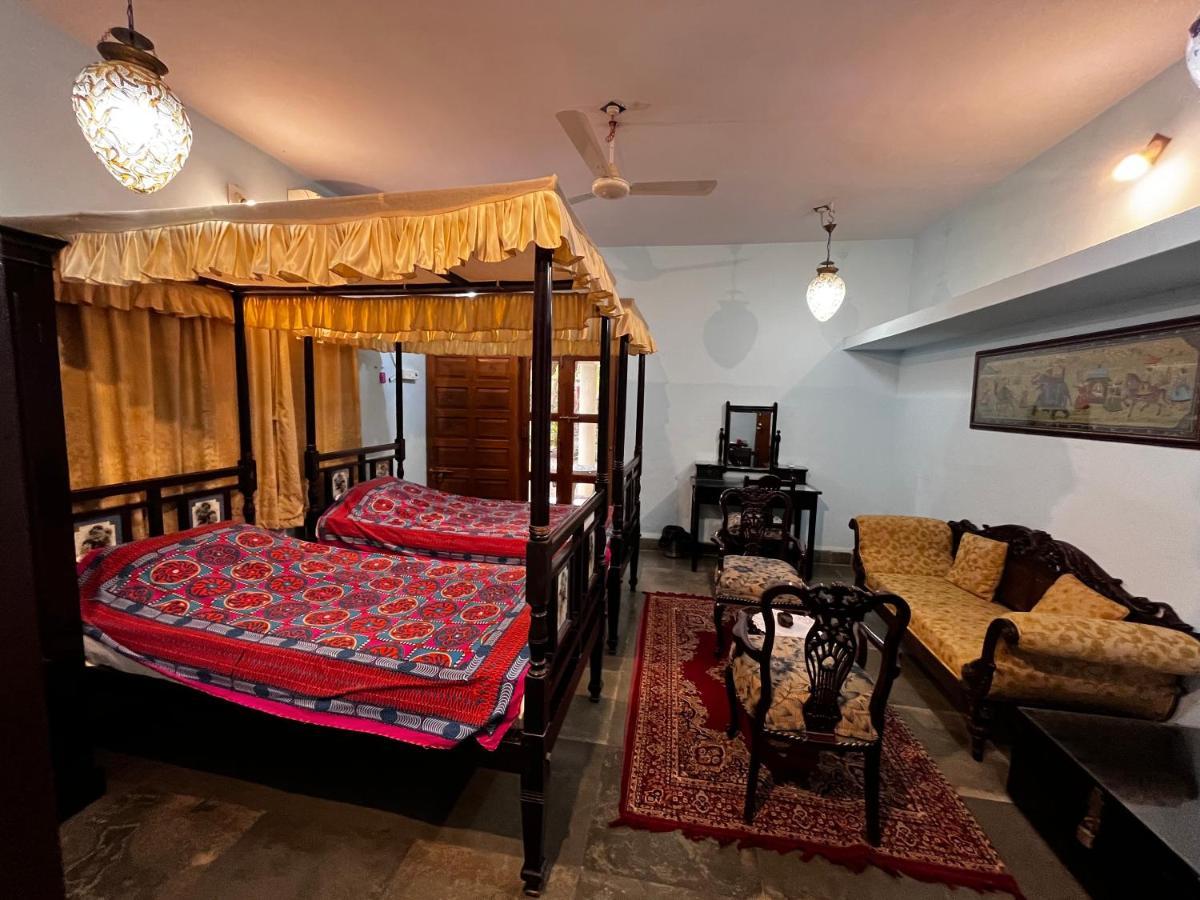 Sharad Baug Homestay Bhuj Esterno foto